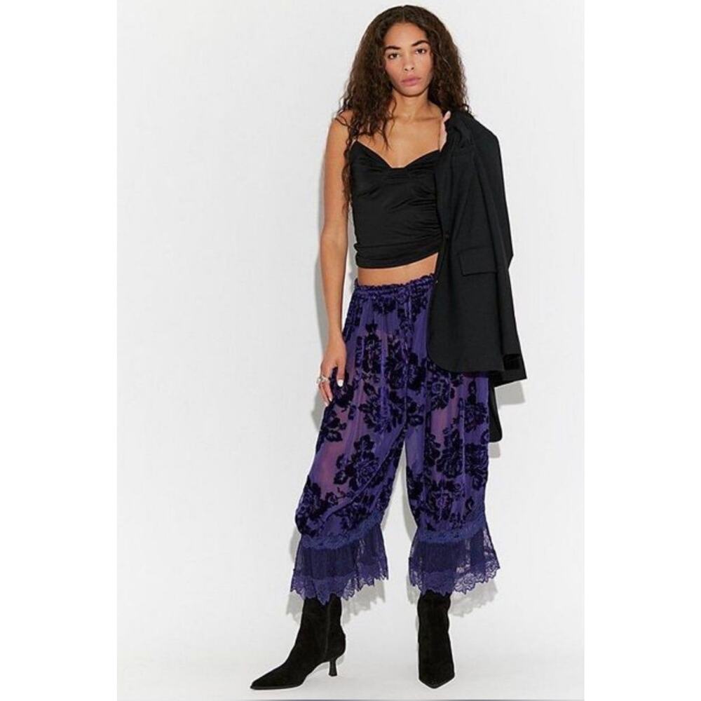 Free people Forever young burnout pants Purple size Medium